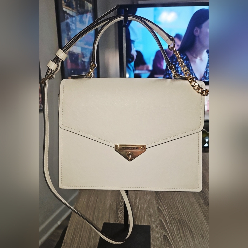 Authentic Michael Kors Blush Pink/Gold Leather Chained Crossbody Purse